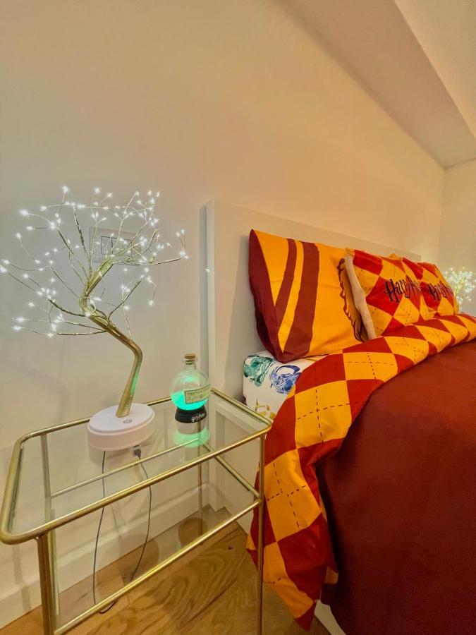 Harry Potter A 2 Min A Piedi Da Corso Como ミラノ エクステリア 写真